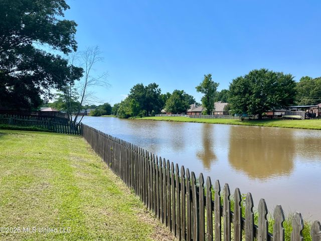 331 Bay Cove, Richland, MS 39218