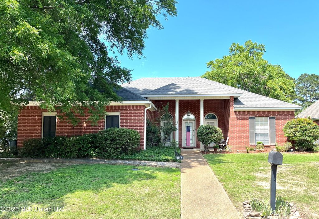 331 Bay Cove, Richland, MS 39218