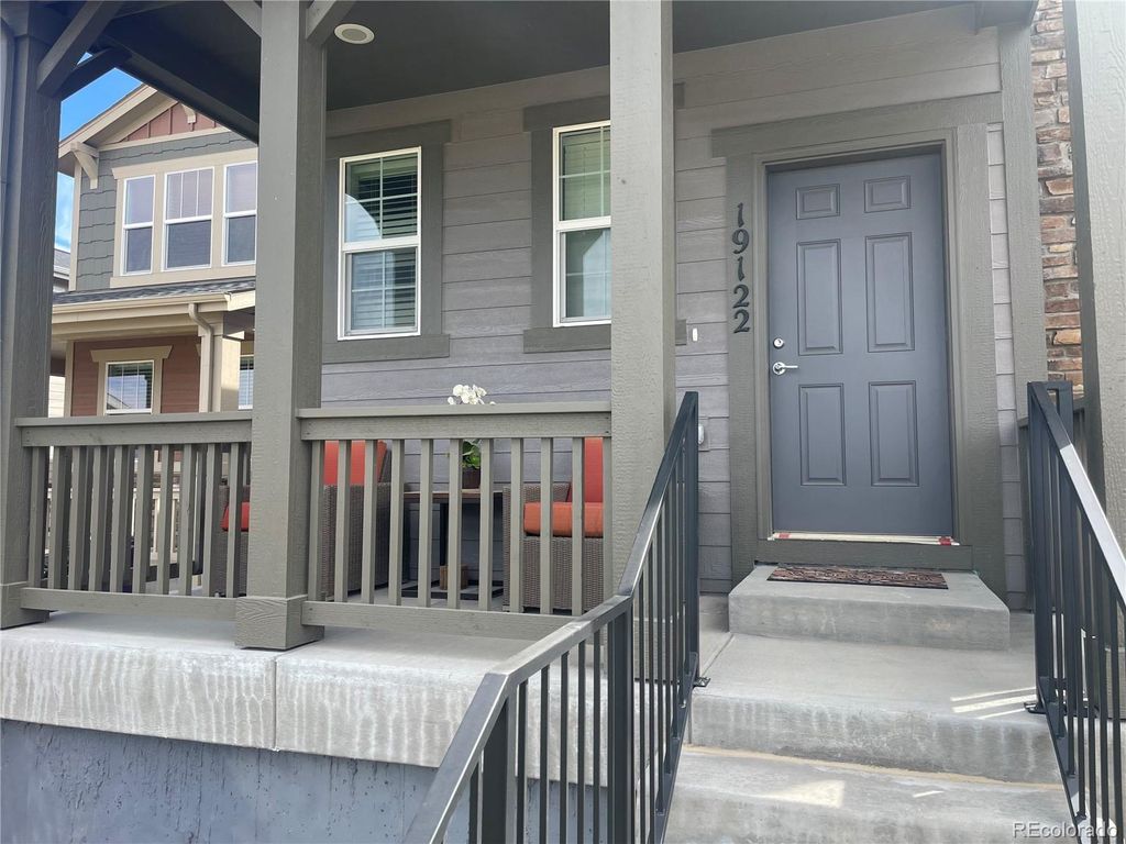 19122 High Point Boulevard, Denver, CO 80249