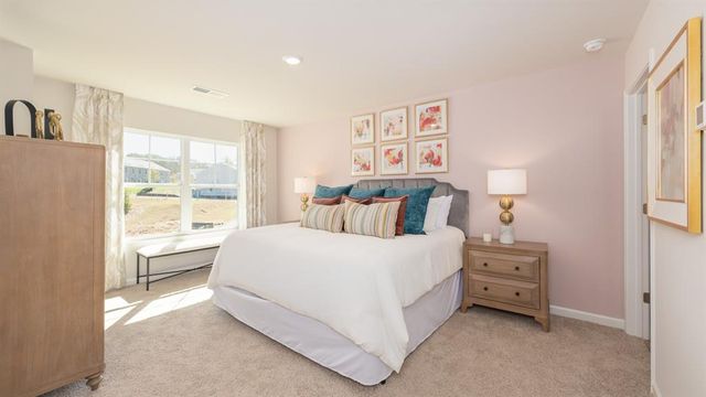 2035 Windward Rd, Stone Mountain, GA 30088
