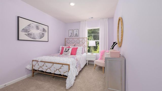 2035 Windward Rd, Stone Mountain, GA 30088