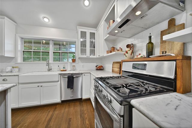 11218 Cliffwood Drive, Houston, TX 77035