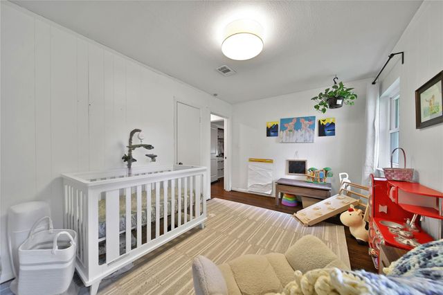 11218 Cliffwood Drive, Houston, TX 77035