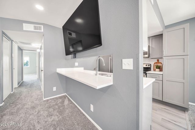 1916 W MORNINGSIDE Drive 118, Phoenix, AZ 85023