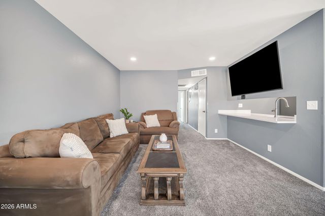 1916 W MORNINGSIDE Drive 118, Phoenix, AZ 85023