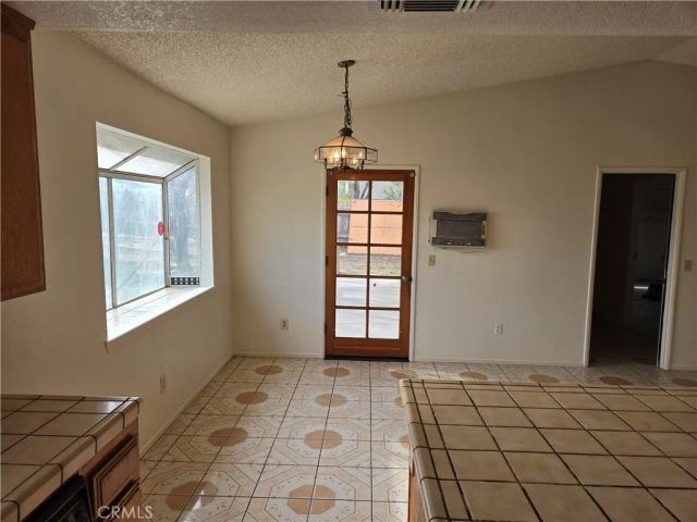 16715 Vasquez, Victorville, CA 92394