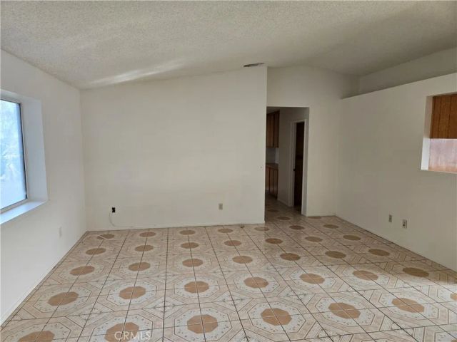 16715 Vasquez, Victorville, CA 92394