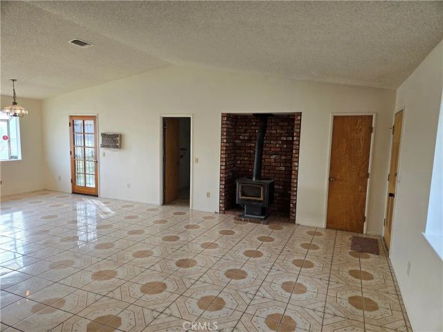 16715 Vasquez, Victorville, CA 92394