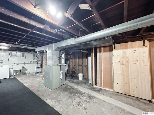 730 W 10th Street, Fremont, NE 68025