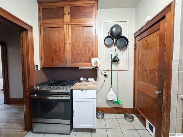 730 W 10th Street, Fremont, NE 68025