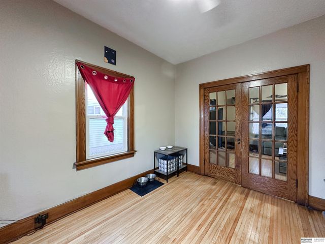 730 W 10th Street, Fremont, NE 68025