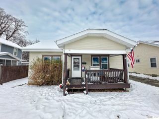 730 W 10th Street, Fremont, NE 68025