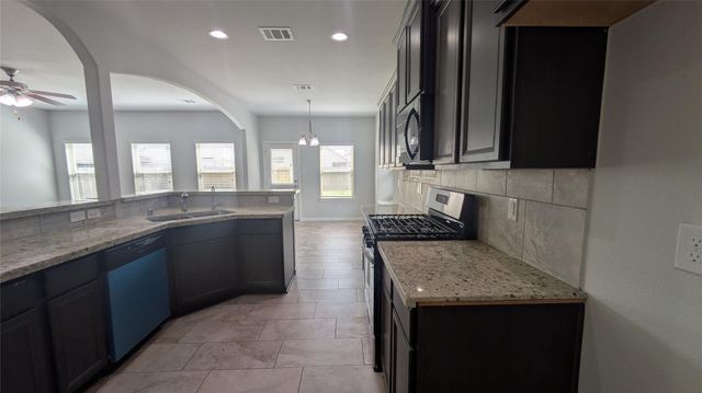 21323 Cypress Red Oak Drive, Cypress, TX 77433