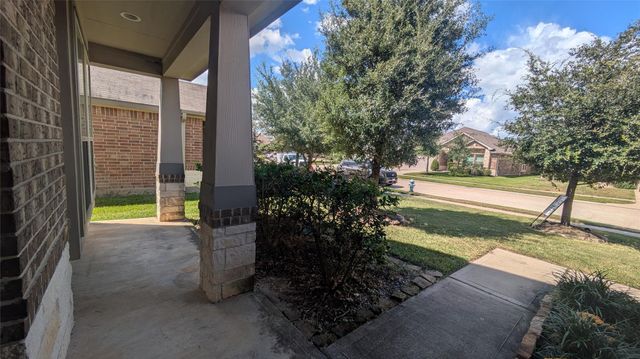 21323 Cypress Red Oak Drive, Cypress, TX 77433
