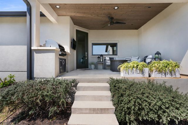 608 Buffalo TRL, Liberty Hill, TX 78642