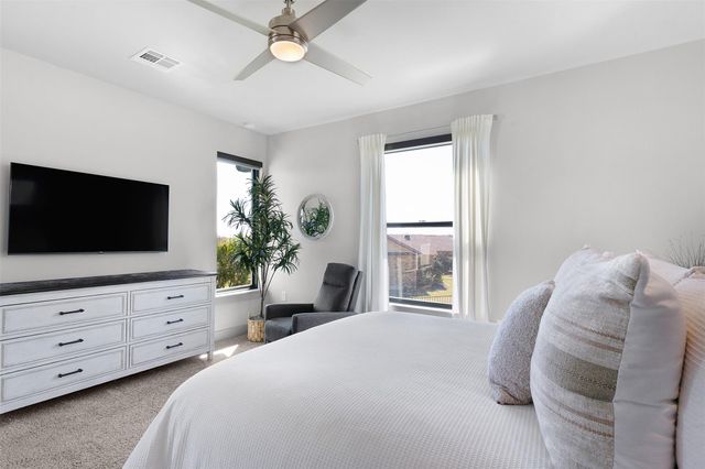 608 Buffalo TRL, Liberty Hill, TX 78642
