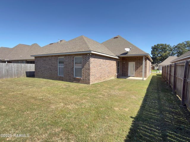 206 Caillou Grove Road, Youngsville, LA 70592