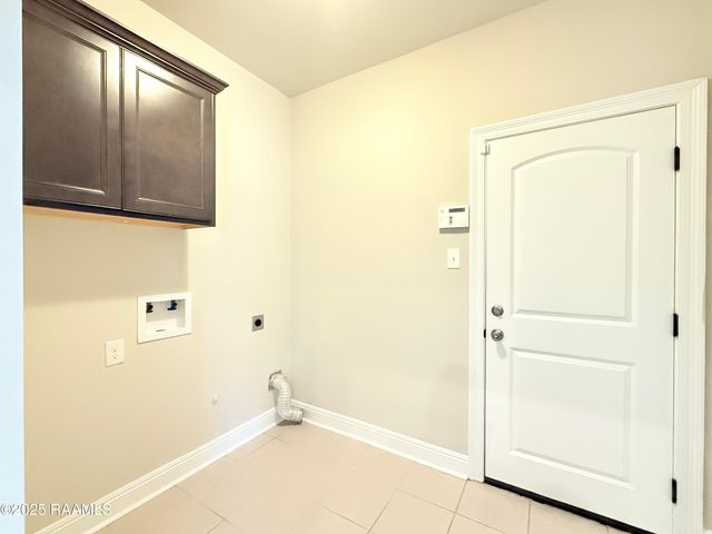 206 Caillou Grove Road, Youngsville, LA 70592