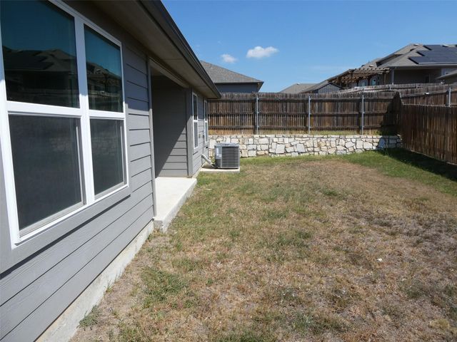 6009 RODERICK DR, Austin, TX 78724