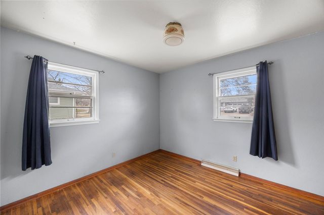 772 Creek Avenue, Mendota Heights, MN 55120