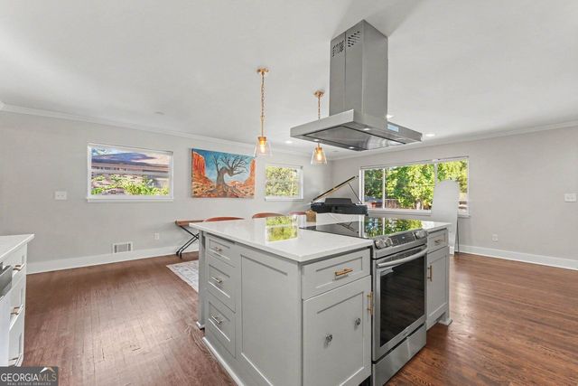 2303 Shamrock Drive, Decatur, GA 30032