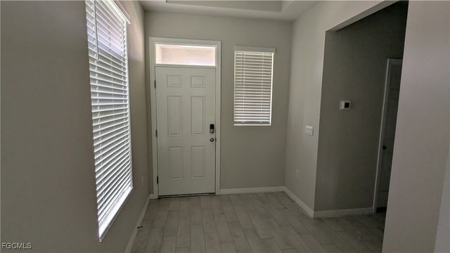 828 Friendship CIR, Labelle, FL 33935