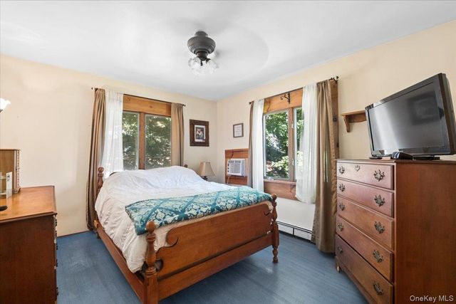 149 Tanglewylde Road, Lake Peekskill, NY 10537