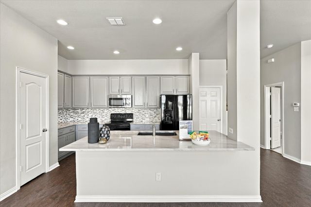 4018 Milan Drive, Irving, TX 75038