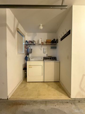 1152 Simpson St, Pensacola, FL 32526