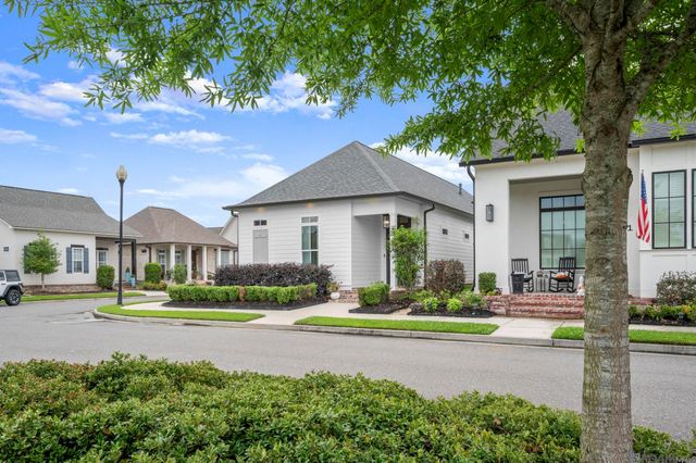 4855 Crestfield Way, Gonzales, LA 70737