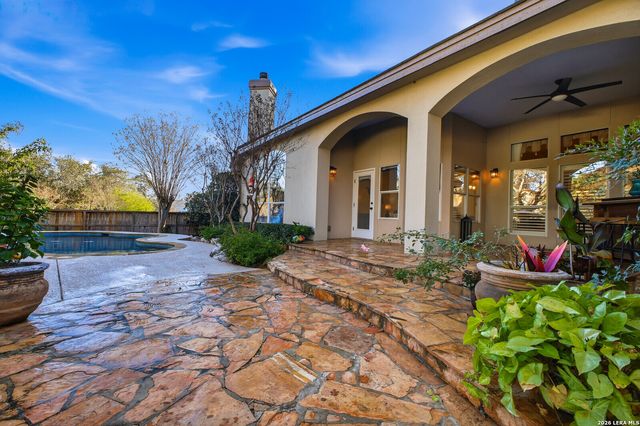 19204 Reata Cove, San Antonio, TX 78258