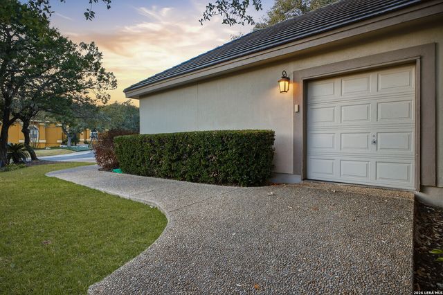 19204 Reata Cove, San Antonio, TX 78258