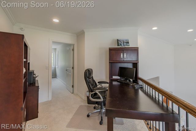 980 Sunset Drive, Waterford Charter Township, MI 48328