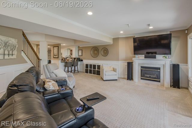 980 Sunset Drive, Waterford Charter Township, MI 48328
