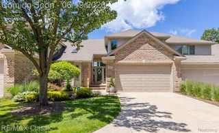 980 Sunset Drive, Waterford Charter Township, MI 48328