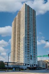 2020 N Lincoln Park West Street 3G, Chicago, IL 60614