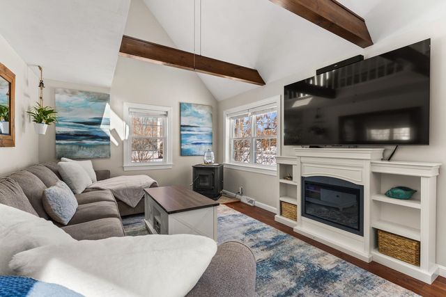 11 Ryan Circle, Rochester, NH 03867