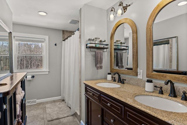 11 Ryan Circle, Rochester, NH 03867