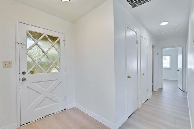 570572 La Conner Drive, Sunnyvale, CA 94087