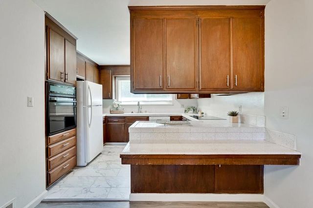 570572 La Conner Drive, Sunnyvale, CA 94087