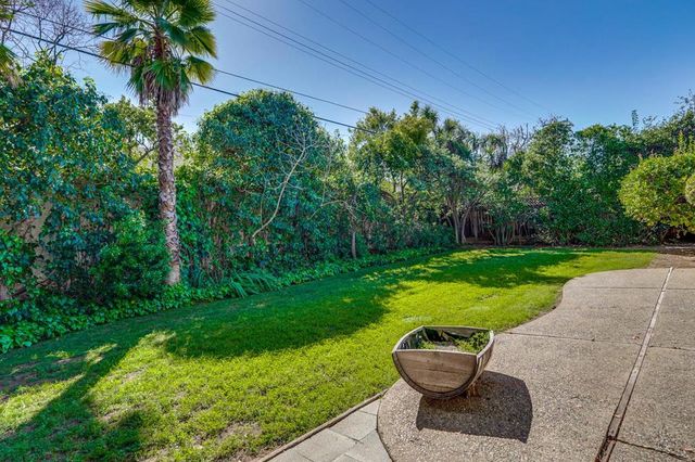 570572 La Conner Drive, Sunnyvale, CA 94087