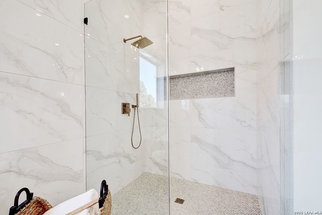 701 Highland Meadows, Bandera, TX 78003