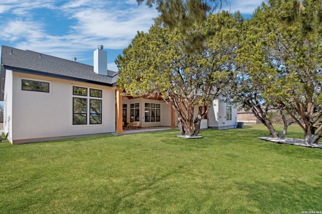 701 Highland Meadows, Bandera, TX 78003