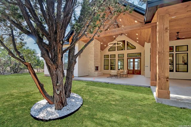 701 Highland Meadows, Bandera, TX 78003