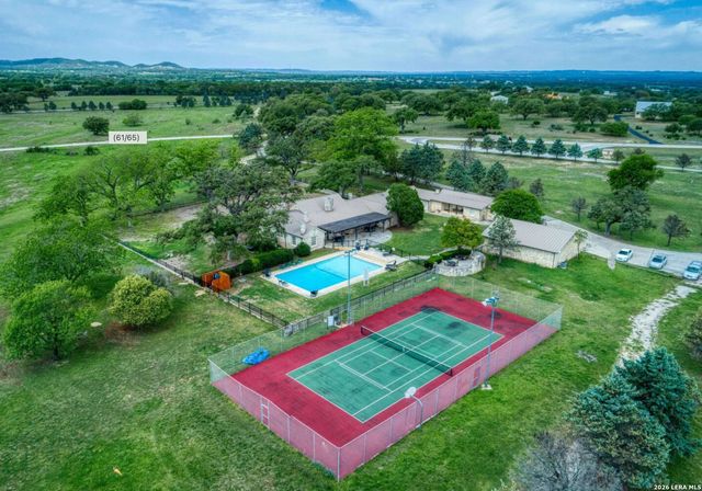 701 Highland Meadows, Bandera, TX 78003