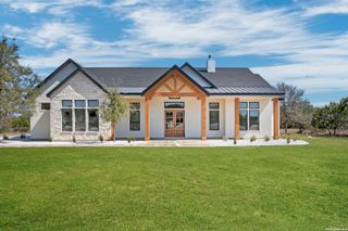 701 Highland Meadows, Bandera, TX 78003