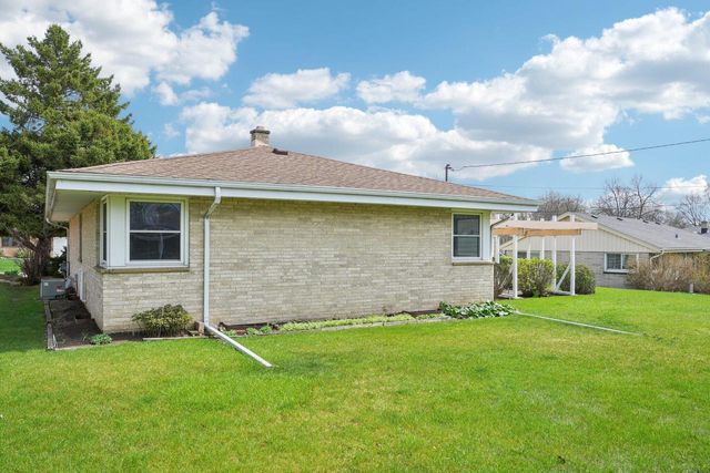 6035 S 23rd STREET, Milwaukee, WI 53221