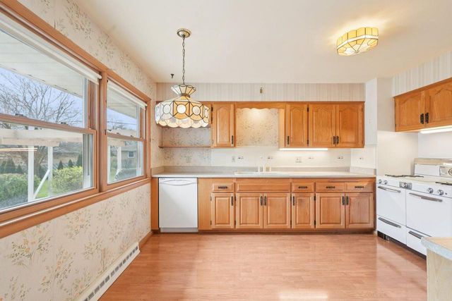 6035 S 23rd STREET, Milwaukee, WI 53221