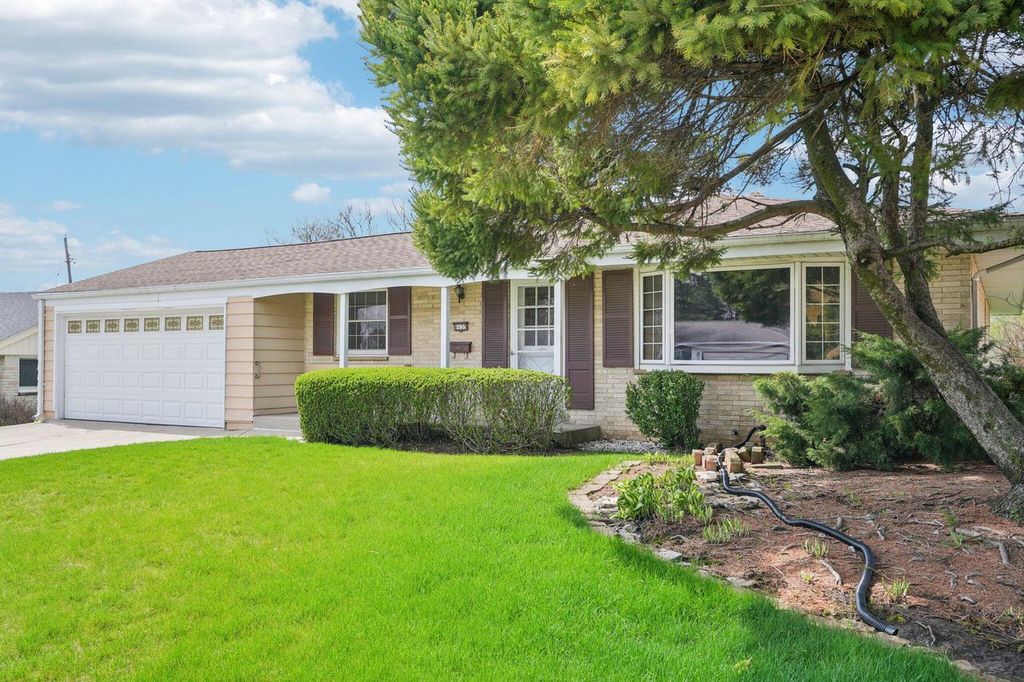 6035 S 23rd STREET, Milwaukee, WI 53221