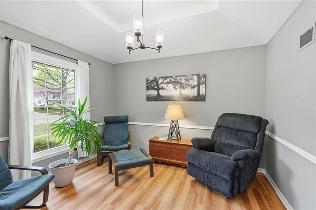 9731 Roe Avenue, Overland Park, KS 66207